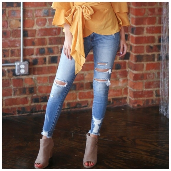 Distress Ankle Skinny Jeans - Picture 3 of 5